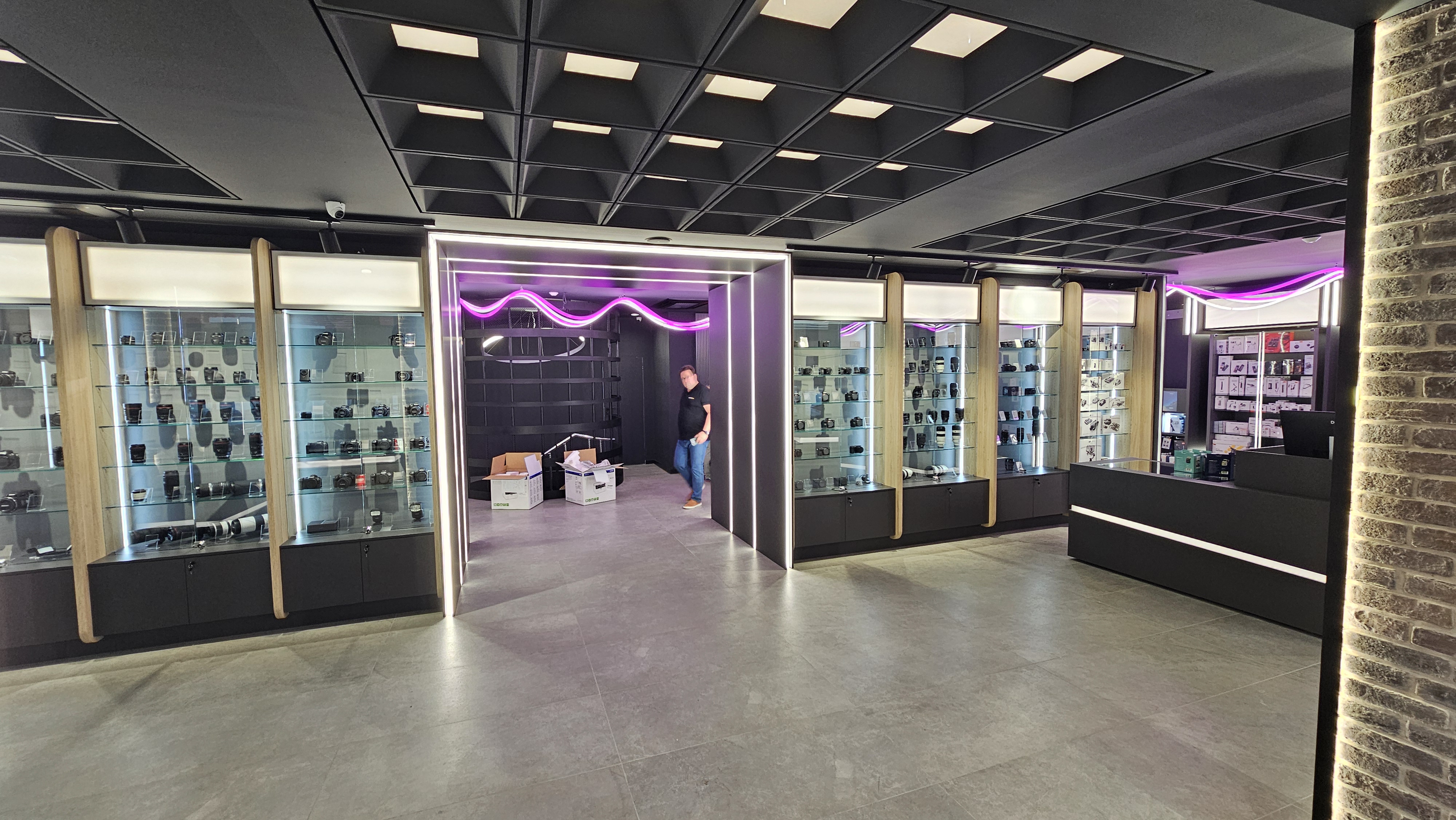 Ozone Pro - Снимка 1