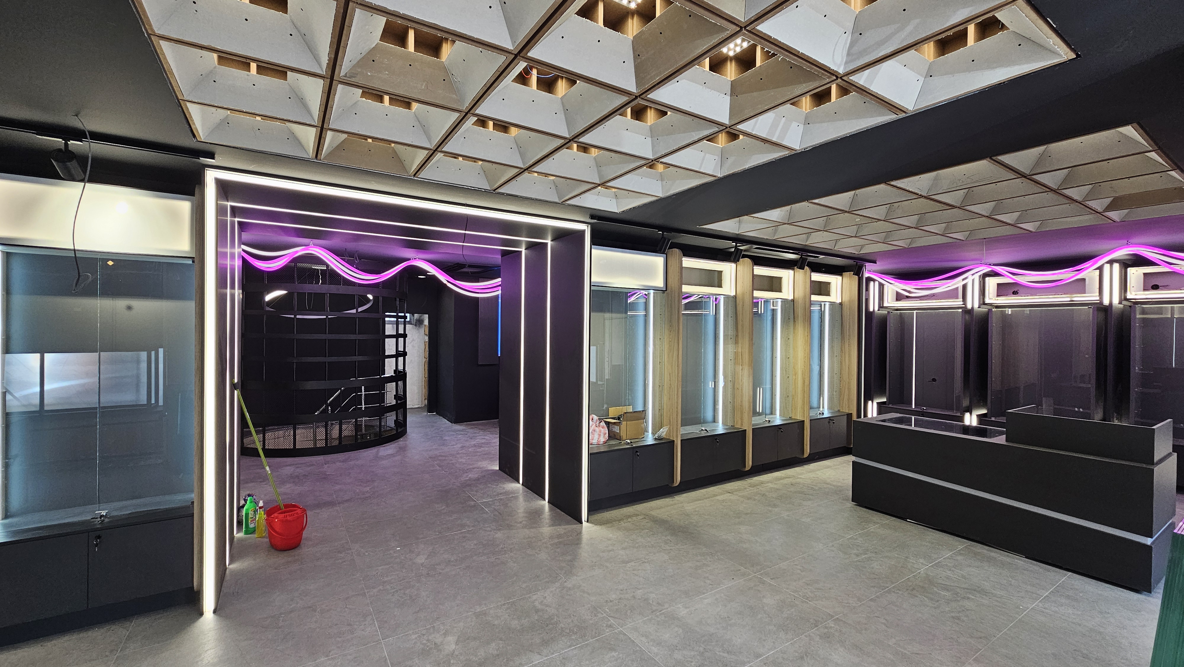 Ozone Pro - Снимка 3